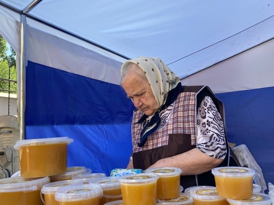 Аки пчела: саратовские монахи могут завоевать местный рынок меда
