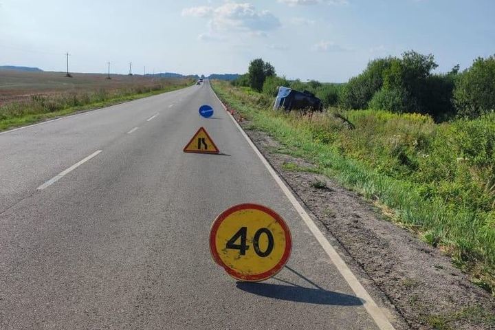 Автобус гвардейск калининград. Калининград дороги. Дороги в Калининграде и области. 17 Число ДТП Калининград по дороге с аэропорта. Происшествие ДТП Калининград 16 августа.