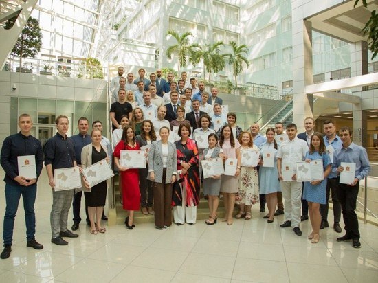 Четверо молодых учёных из Серпухова получили сертификаты социальной ипотеки