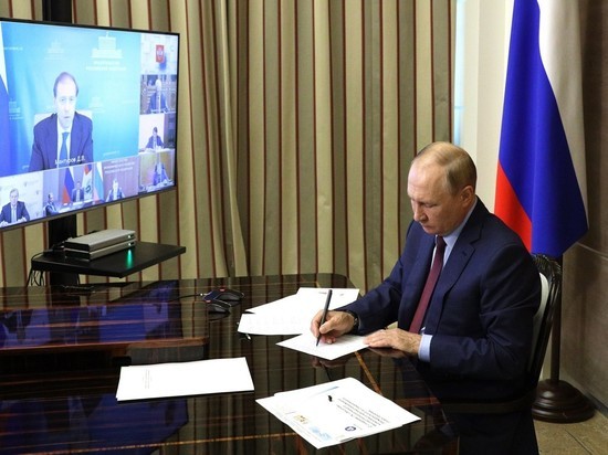 Путин раскритиковал главу ОСК за убыточные для родины контракты