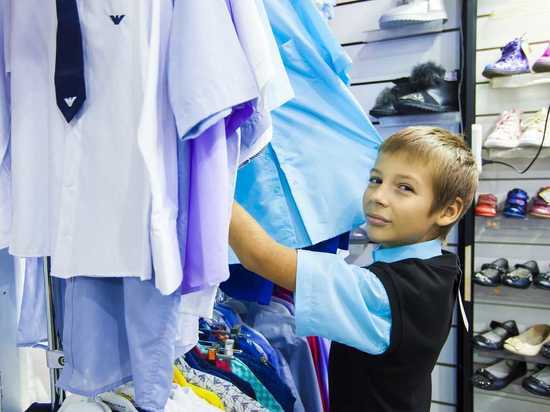 Челябинск вошел в топ-5 городов по числу покупок детской одежды и обуви
