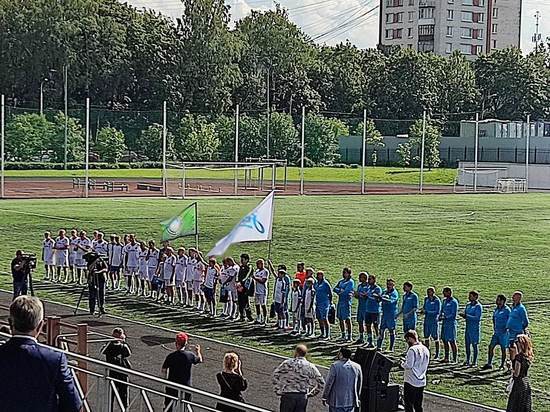 Шесть голов в память «Пахтакора‑79»: в Пушкине прошел матч ветеранов, посвященный погибшим в авиакатастрофе 43 года назад футболистам и тренерам
