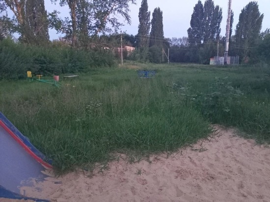 В Уварово прокуратура заставила муниципалитет позаботиться о состоянии детских площадок