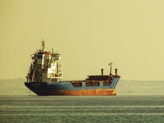 Россия увеличила экспорт нефти по морю вопреки санкциям