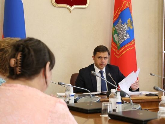 Орловчане возмущены работой транспорта и отсутствием ремонта в домах