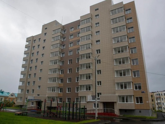 Ключи от новых квартир в Холмске получили 162 семьи