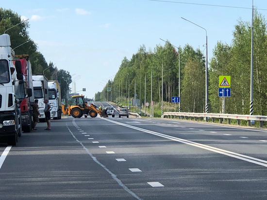  Трасса на Медвежьегорск перекрыта из-за ДТП в Кирилловском районе