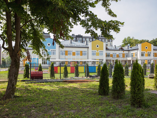 Строительство детского сада на Новгородской в Калининграде завершат к концу года