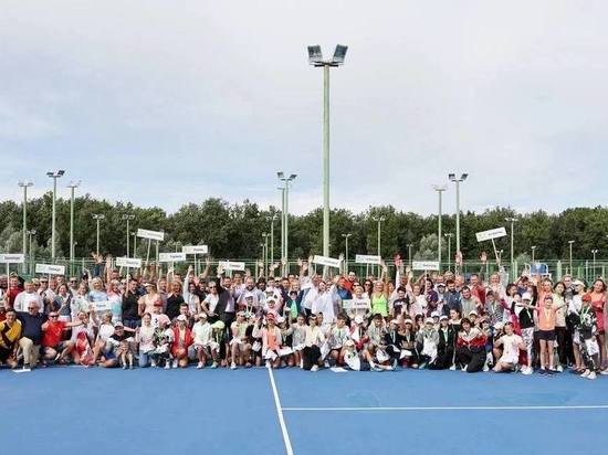 В Пензе стартовали соревнования по теннису «Кубок единства»