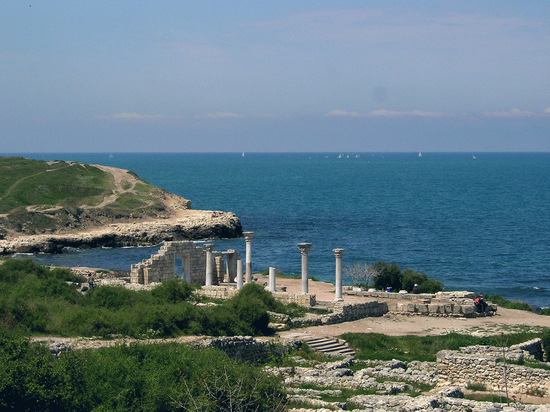 Глава Севастополя пообещал рассказать о расположении бомбоубежищ