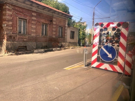 В Саратове разобрали часть моста через Глебучев овраг