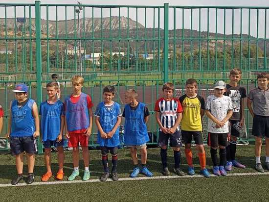 Фестиваль детского дворового футбола провели в Кисловодске
