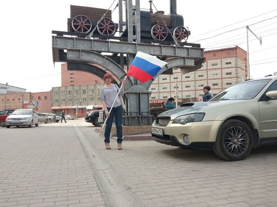 Новосибирский депутат Каверзина назвала отца погибшей Дарьи Дугиной сатанистом