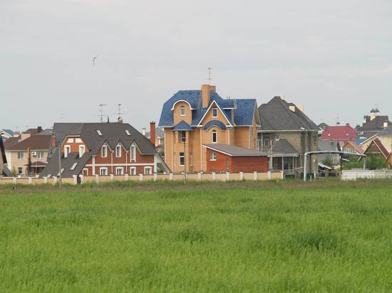 На Рублевке устроили распродажу элитной недвижимости
