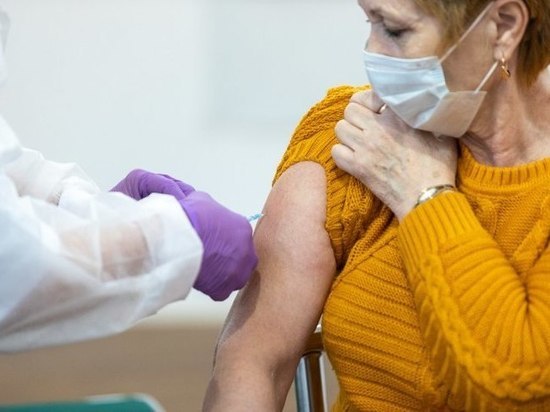 70,5 тысяч детей планируют привить от гриппа в Псковской области