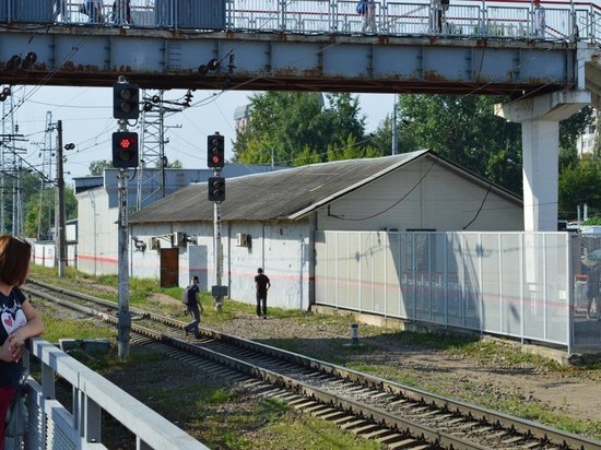 Особые меры безопасности предприняты на железной дороге в Серпухове