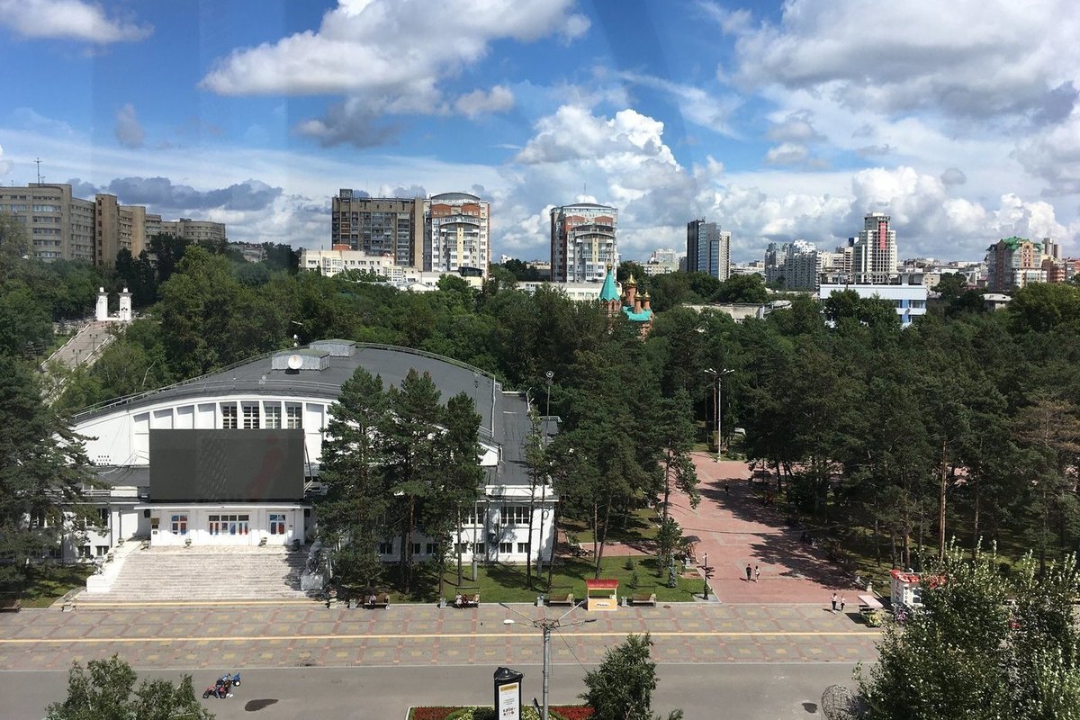 Хабаровск амурский бульвар. Хабаровск. Амурский бульвар 43 Хабаровск Соцзащита. Хабаровск-новый. Хабаровск фото.