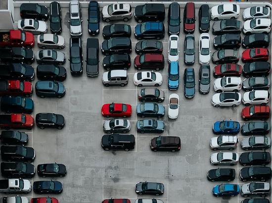 Летом в Калининграде подешевели новые автомобили