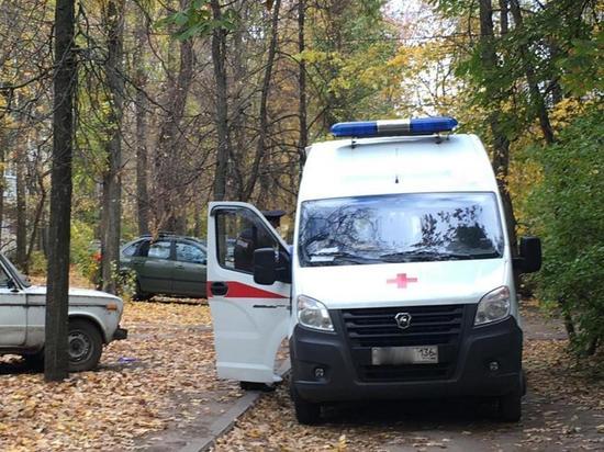 Во дворе воронежского дома водитель наехал на 7-летнего мальчика
