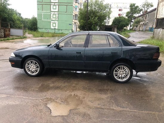 Водитель Тоyota Camry задним ходом сбил пожилую женщину в Охе