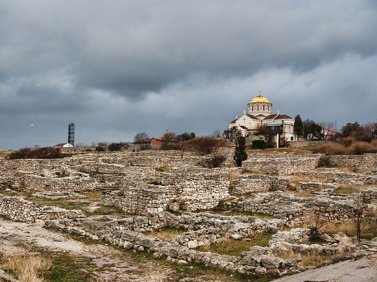В Севастополе заявили о продолжении работы ПВО