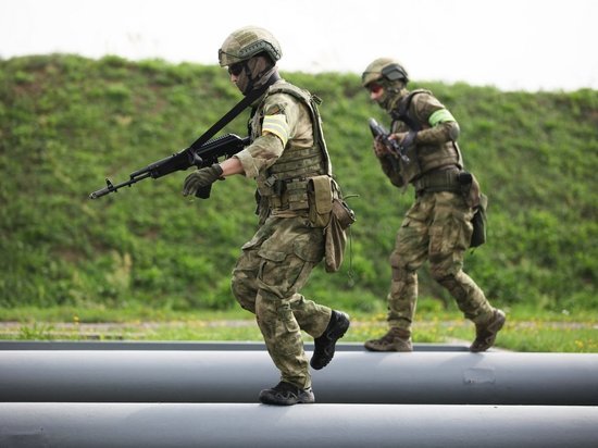 Йенс Столтенберг требует от государств-членов увеличить военные расходы