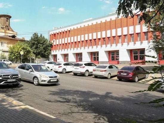 В Астрахани на одну отремонтированную улицу больше
