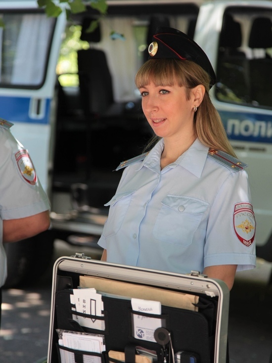 Двое орловчан сняли с комбайна в поле запчасти на 25 тыс. рублей