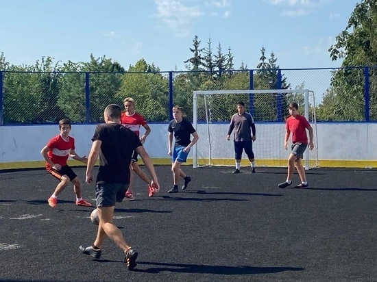 Первое место в городском турнире по мини-футболу в Тамбове заняла дворовая команда «Спартак»
