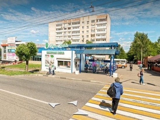 Остановку "Школа юных летчиков" привел в порядок арендатор