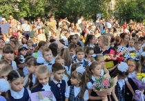 Президент Российской Федерации Владимир Путин поручил Правительству разработать механизм единоразовых выплат для школьников Донбасса и освобождённых территорий