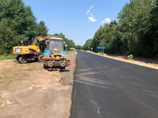 Дорогу на Сандово в Устюженском районе ремонтируют по нацпроекту