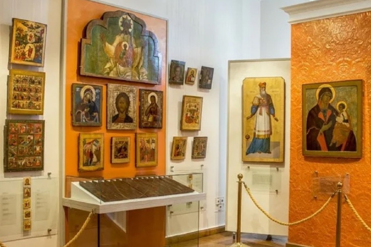 Костромские новации: в митрополии обсуждают проект создания музея местных святых