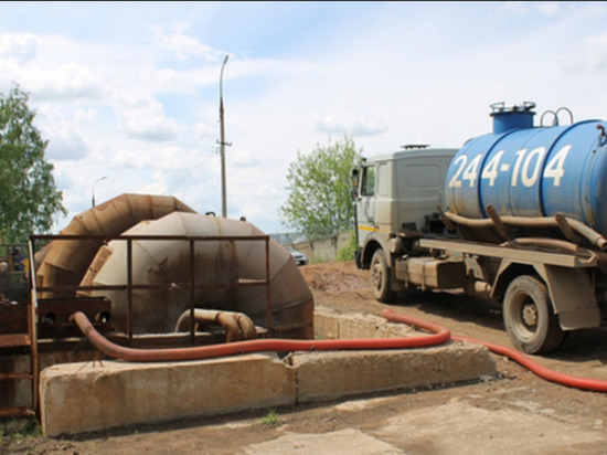 В Ижевске участились несанкционированные сливы отходов в канализационную систему города