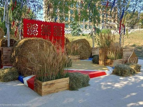 На Лыбедском бульваре в Рязани открыли новую фотозону в стиле фолк