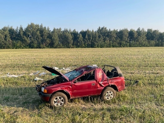 На трассе в Орловской области в кювете нашли автомобиль