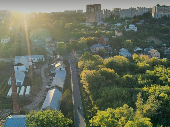 В следующем году в Курске на улице Лысая гора обустроят тротуары и лестницу