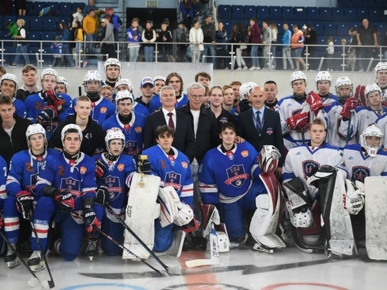 Кубок главы Карелии по хоккею уезжает в Санкт-Петербург