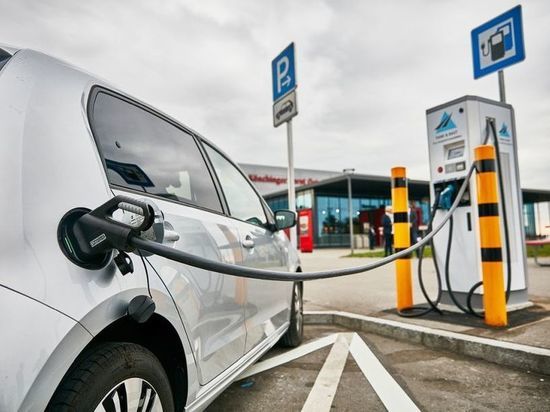 Орловское УФАС возобновило контроль за ценами на бензин