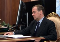 Замглавы Совбеза РФ Дмитрий Медведев в интервью французскому телеканалу LCI заявил, что специальная военная операция РФ на Украине идет для того, чтобы не случилось третьей мировой войны