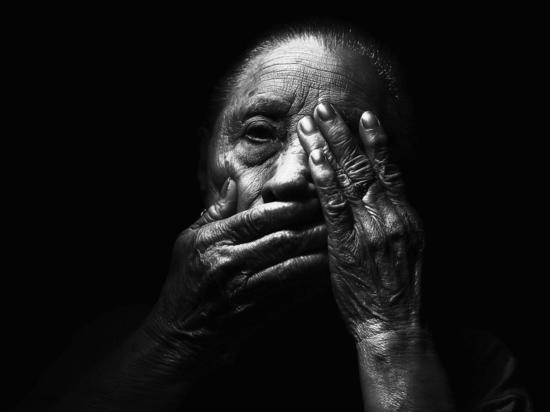 В Курской области 91-летняя пенсионерка несправедливо лишилась социальных выплат
