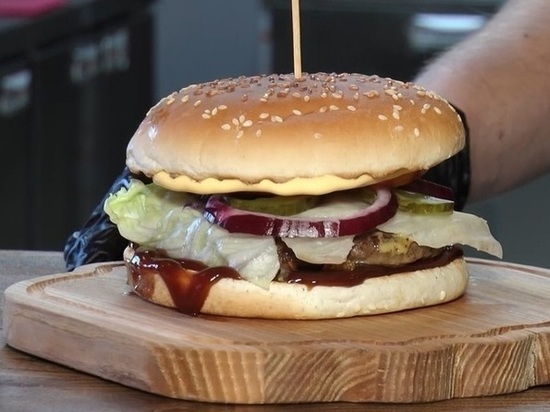 В Челябинске открылись новые рестораны «Вкусно - и точка»