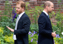 Разругавшиеся насмерть британские принцы Уильям и Гарри не будут вместе отмечать 25-ю годовщину смерти своей матери принцессы Дианы — ни публично, ни в узком кругу