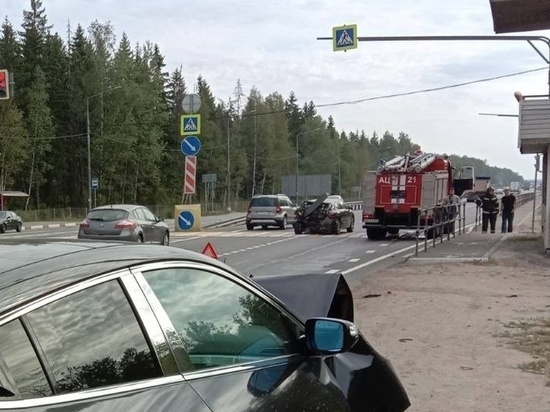 В ДТП на трассе М-1 в Гагаринском районе есть пострадавшие