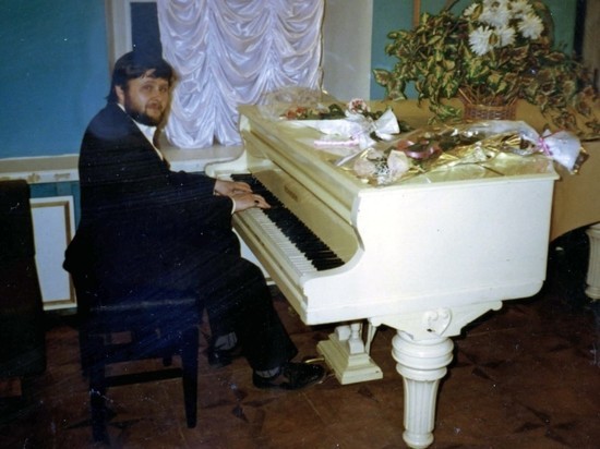 В Доме художника в Смоленске открылась выставка Владимира Сухорукова