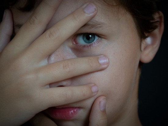Житель Омска изнасиловал 9-летнюю девочку и выбил ей все зубы