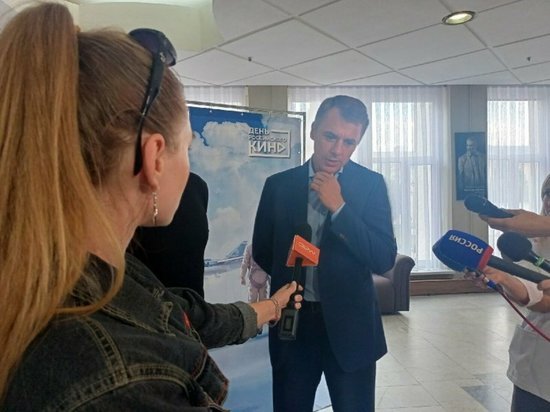 В Курск прибыл сыгравший в «Водителе для Веры» и «Тарасе Бульбе» актер Игорь Петренко