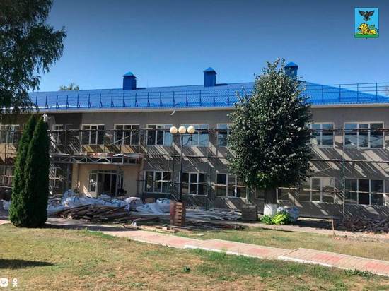 В Большетроицкой районной больнице Белгородской области для маломобильных пациентов поставят подъёмный механизм