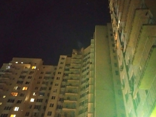 Вечером в Новороссийске загорелась 20-этажка