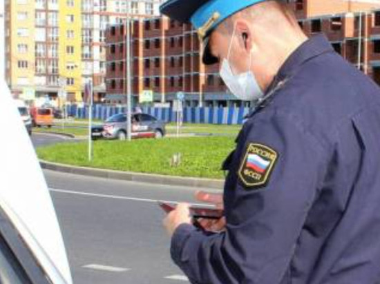 Калининградец, испугавшись ареста двух авто, погасил долг в 800 тысяч рублей